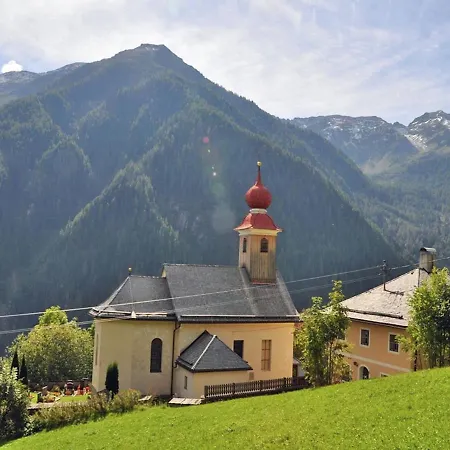 Cozy In Kolbnitz Teuchl In Carinthia Penk